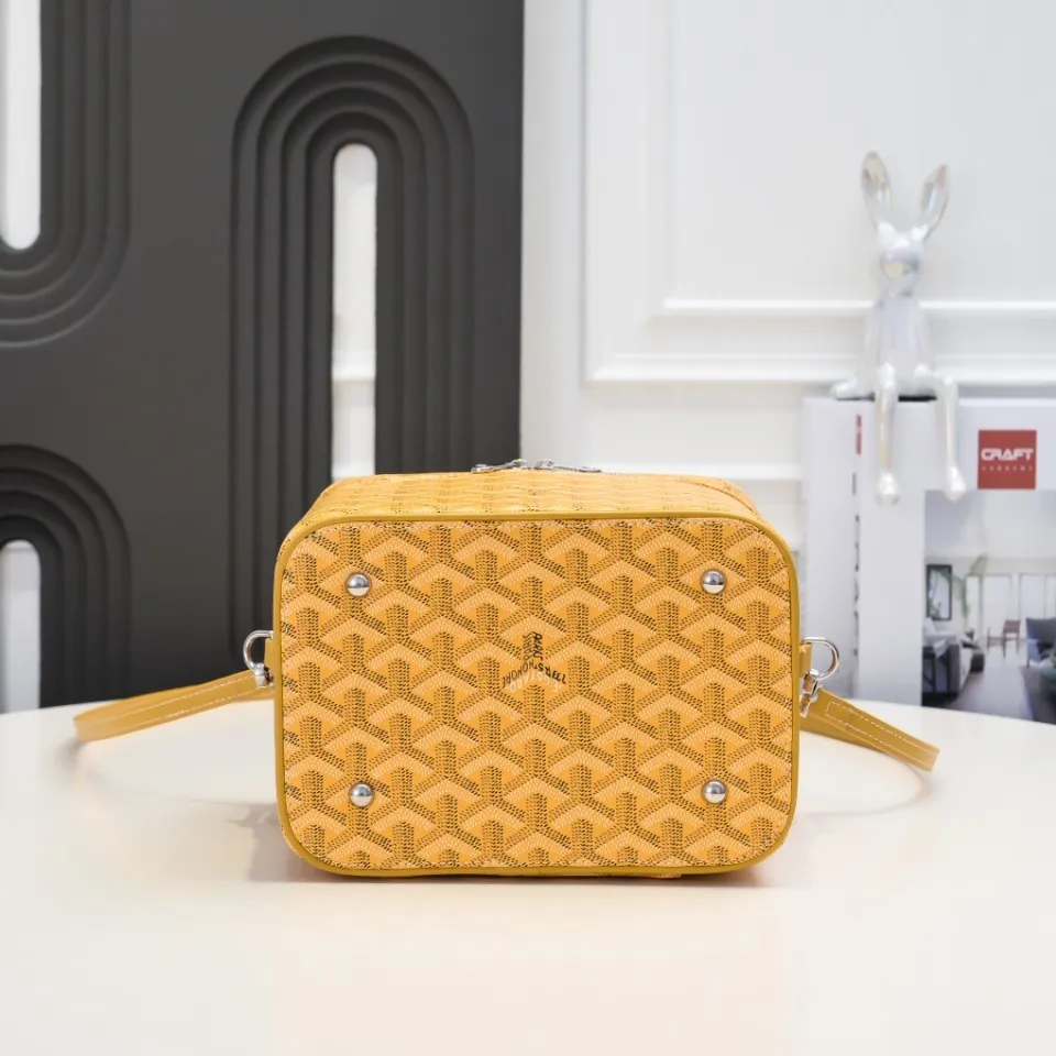 All Categories Official Website "Brand Women's Bags" Women's Bags 💙GOYARD 2026 New Goyard Cosmetic Bag