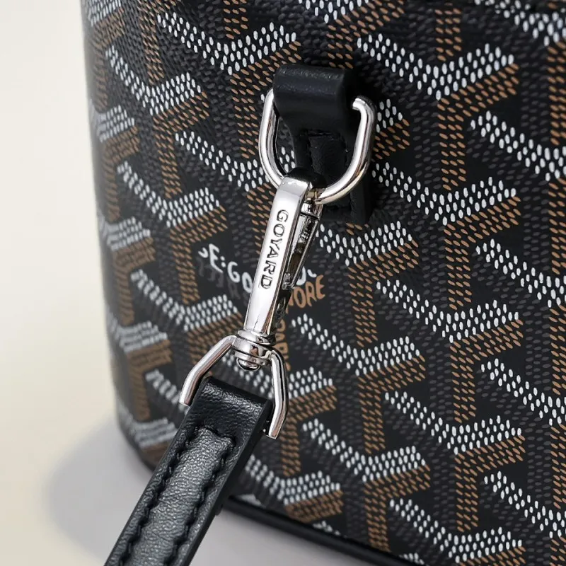 All Categories Official Website "Brand Women's Bags" Women's Bags 💙GOYARD 2026 New Goyard Cosmetic Bag
