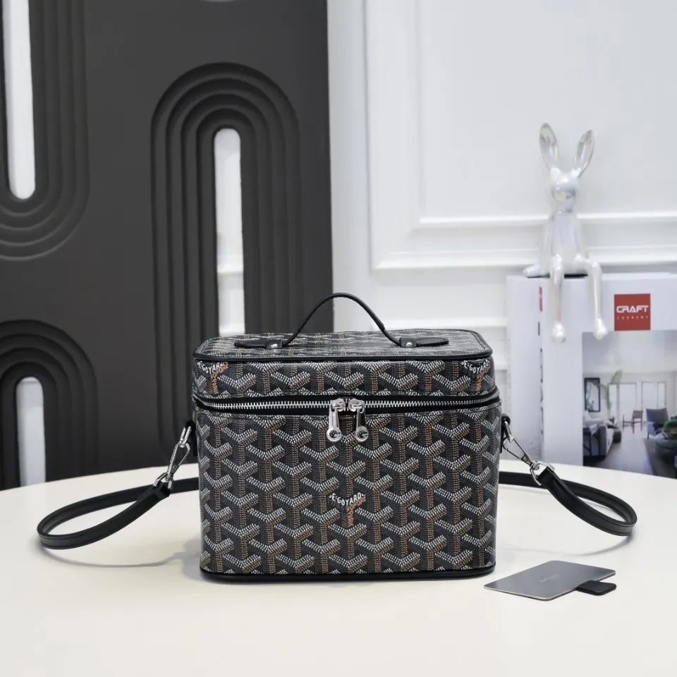 All Categories Official Website "Brand Women's Bags" Women's Bags 💙GOYARD 2026 New Goyard Cosmetic Bag
