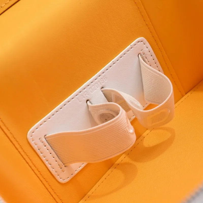 All Categories Official Website "Brand Women's Bags" Women's Bags 💙GOYARD 2026 New Goyard Cosmetic Bag