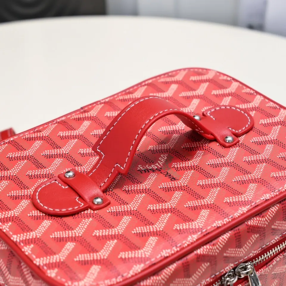 All Categories Official Website "Brand Women's Bags" Women's Bags 💙GOYARD 2026 New Goyard Cosmetic Bag