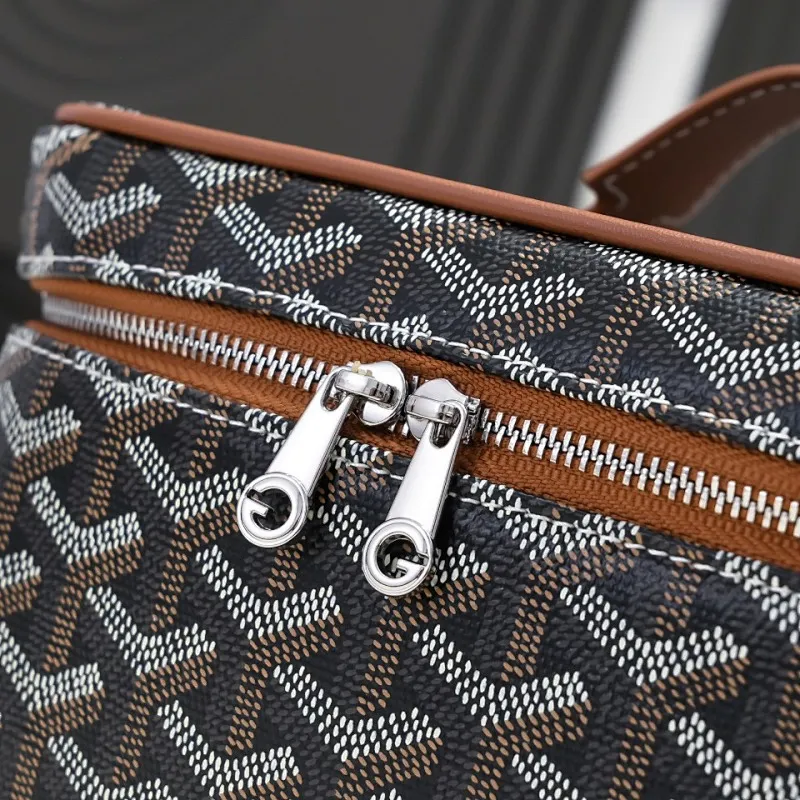 All Categories Official Website "Brand Women's Bags" Women's Bags 💙GOYARD 2026 New Goyard Cosmetic Bag