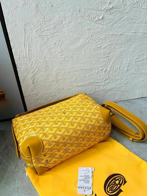 All Categories Official Website "Brand Women's Bags" Women's Bags 💙GOYARD 2026 New Goyard Crossbody Bag