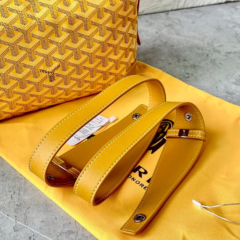 All Categories Official Website "Brand Women's Bags" Women's Bags 💙GOYARD 2026 New Goyard Crossbody Bag
