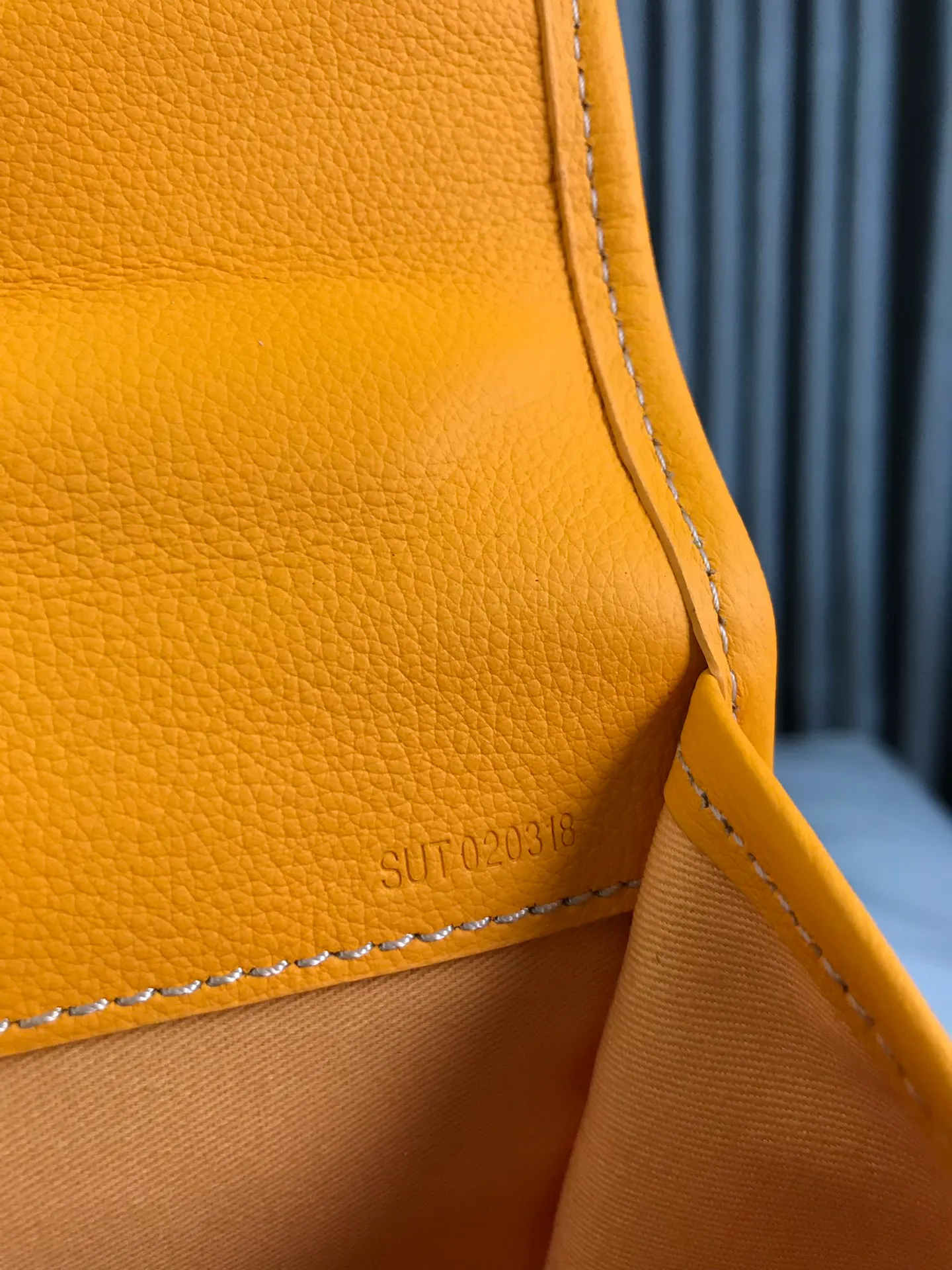 720❤️Goyard Saint Leger folding backpack The Saint Leger bag follows Goyard's consistent principles of modular design and functionality. It has a large internal space and is equipped with a detachable and adjustable shoulder strap. It can be cleverly converted into a briefcase or backpack. It is an indispensable and excellent companion for daily travel❤️ Size: 33*35*16cm 🔎: 020318/020191