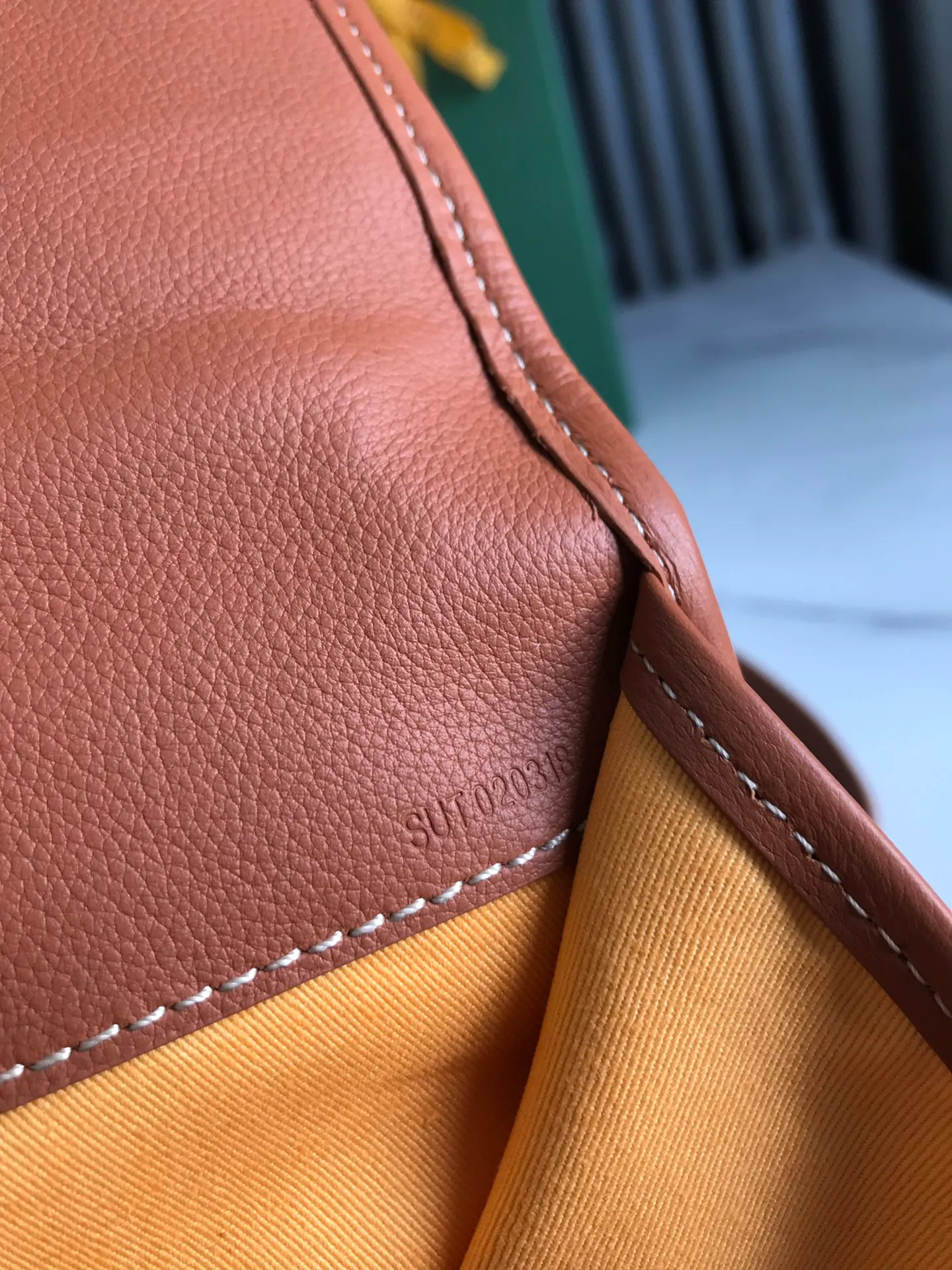 720 ❤️Goyard Saint Leger Folding Backpack The Saint Leger bag follows Goyard's consistent principles of modular design and functionality. It has a large internal space and is equipped with a detachable and adjustable shoulder strap. It can be cleverly converted into a briefcase or backpack. It is an indispensable and excellent companion for daily travel❤️ Size: 33*35*16cm 🔎: 020191
