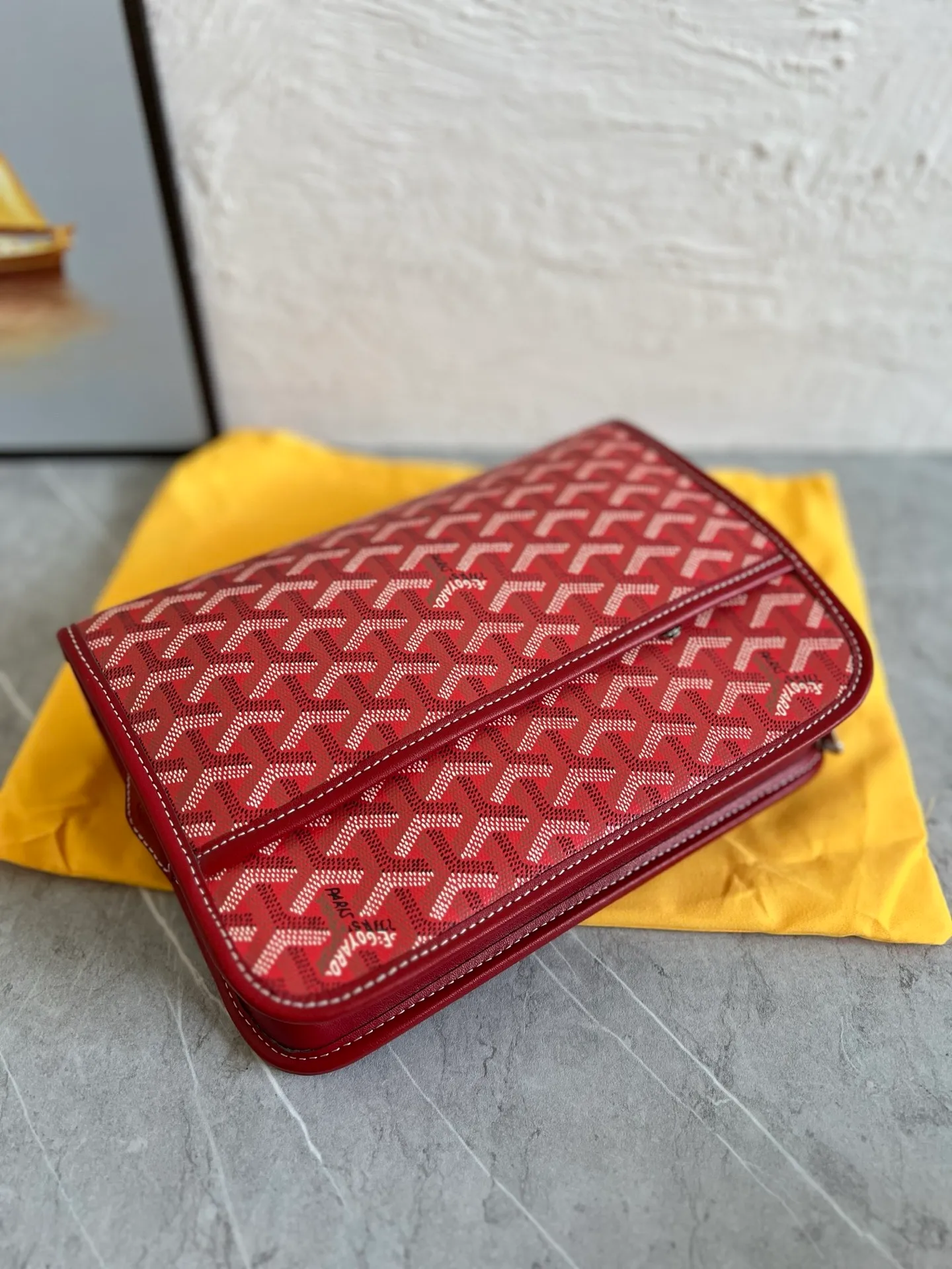All categories Official website "Brand Women's Bags" Women's Bags 💙GOYARD 2025 new GOYARD toiletry bag