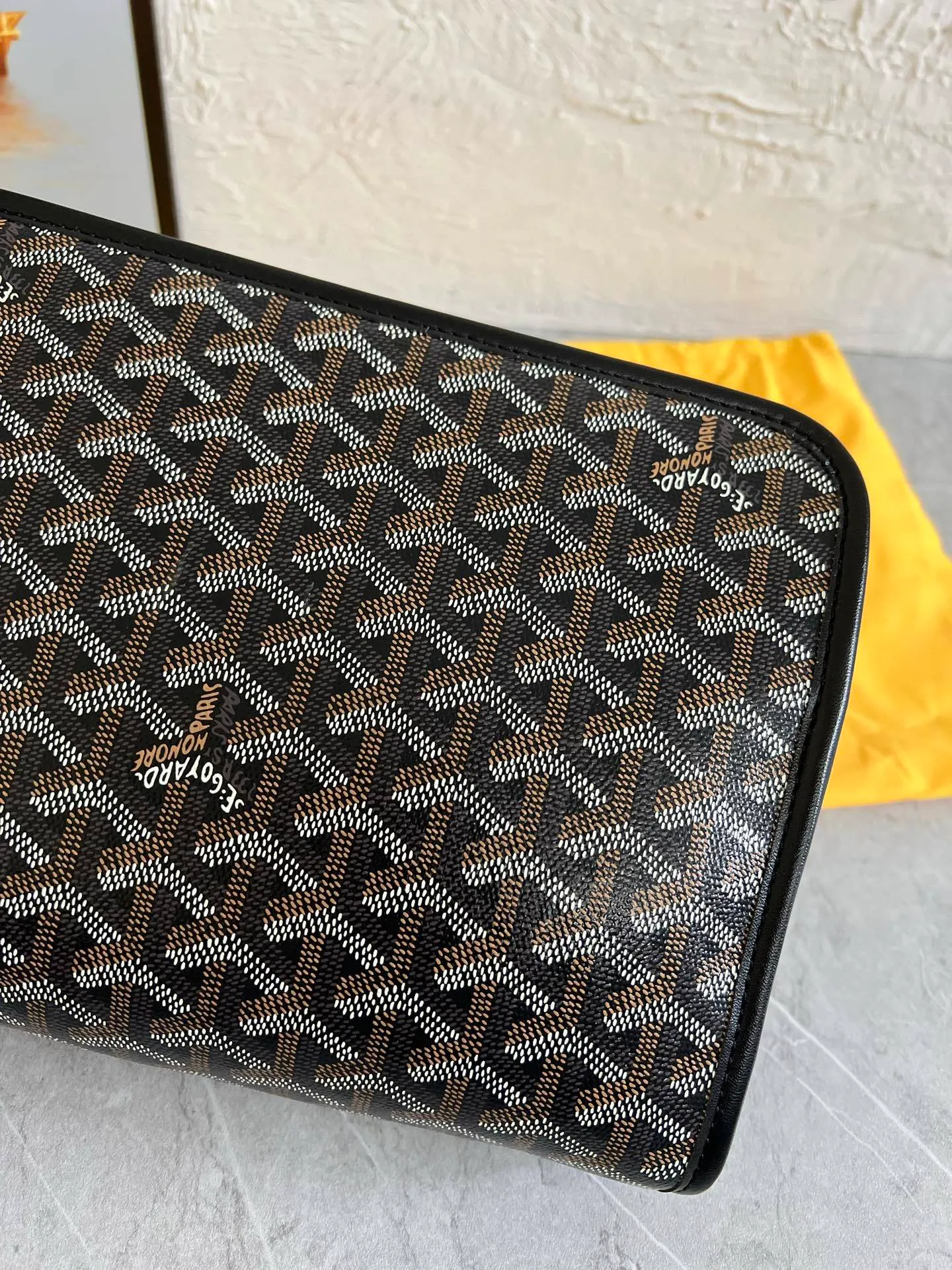 All categories Official website "Brand Women's Bags" Women's Bags 💙GOYARD 2025 new GOYARD toiletry bag