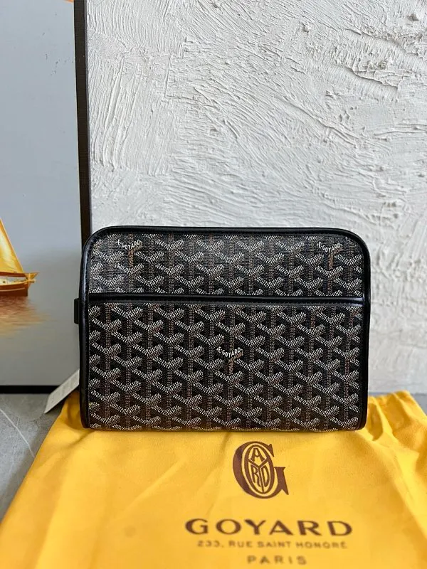 All categories Official website "Brand Women's Bags" Women's Bags 💙GOYARD 2025 new GOYARD toiletry bag