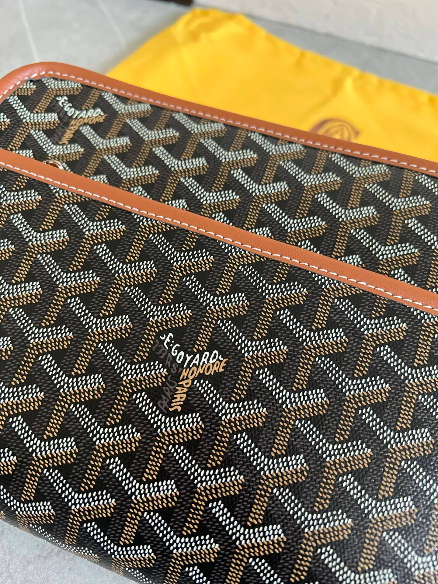 All categories Official website "Brand Women's Bags" Women's Bags 💙GOYARD 2025 new GOYARD toiletry bag