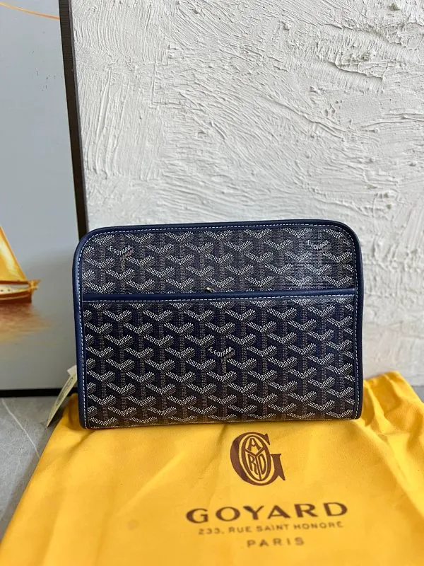 All categories Official website "Brand Women's Bags" Women's Bags 💙GOYARD 2025 new GOYARD toiletry bag