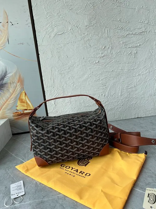 All Categories Official Website "Brand Women's Bags" Women's Bags 💙GOYARD 2026 New Goyard Crossbody Bag