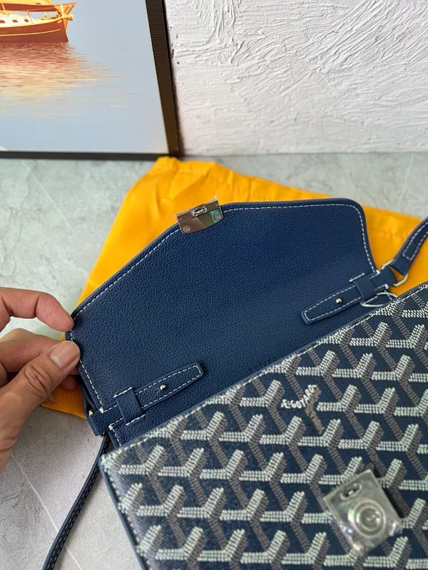 All Categories Official Website "Brand Women's Bags" Women's Bags 💙GOYARD 2025 New GOYARD Crossbody Bag