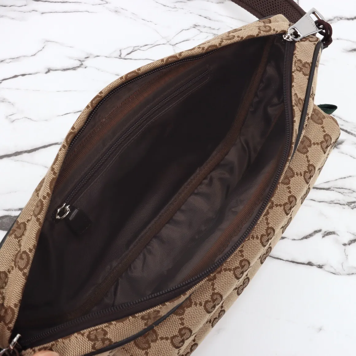 All categories 💚 Top version men’s bags 💚 GUCCI 2025 new GUCCI waist bag