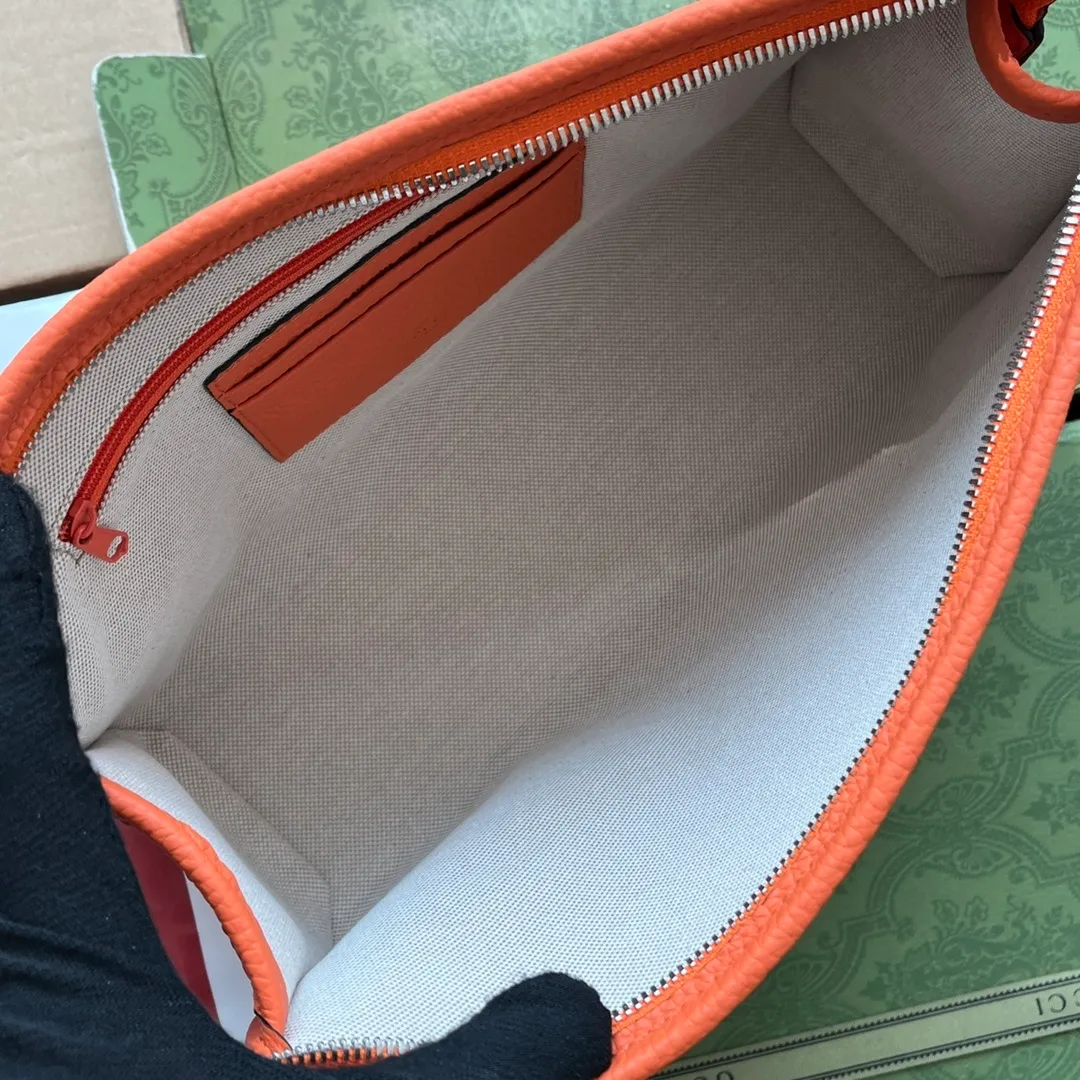 All categories 💚 Authentic bags 💚 GUCCI 2024 new GUCCI clutch bag
