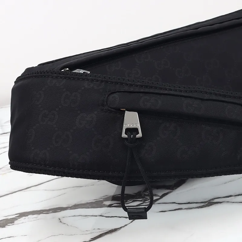 All categories 💚 Top version men’s bags 💚 GUCCI 2025 new GUCCI waist bag