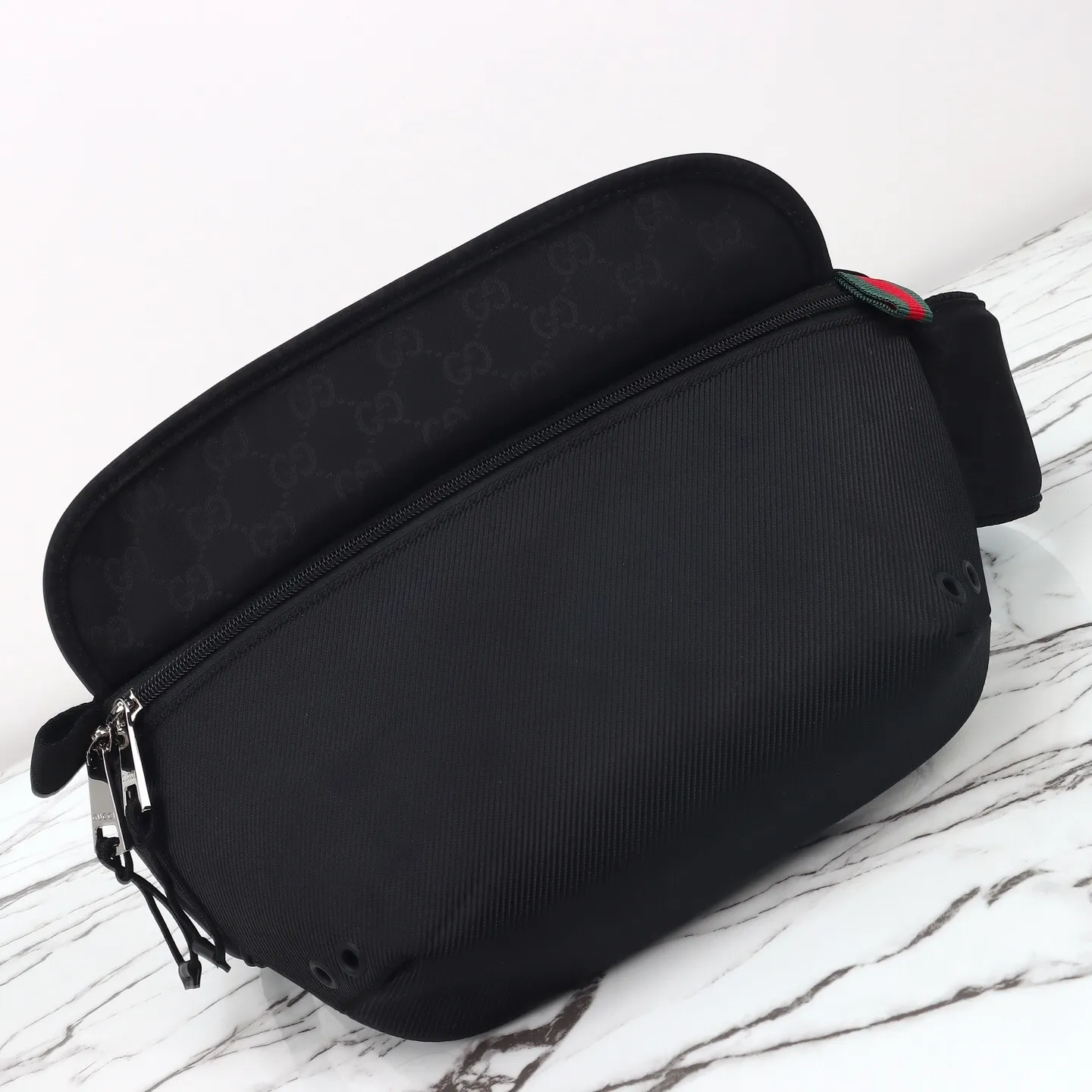 All categories 💚 Top version men’s bags 💚 GUCCI 2025 new GUCCI waist bag