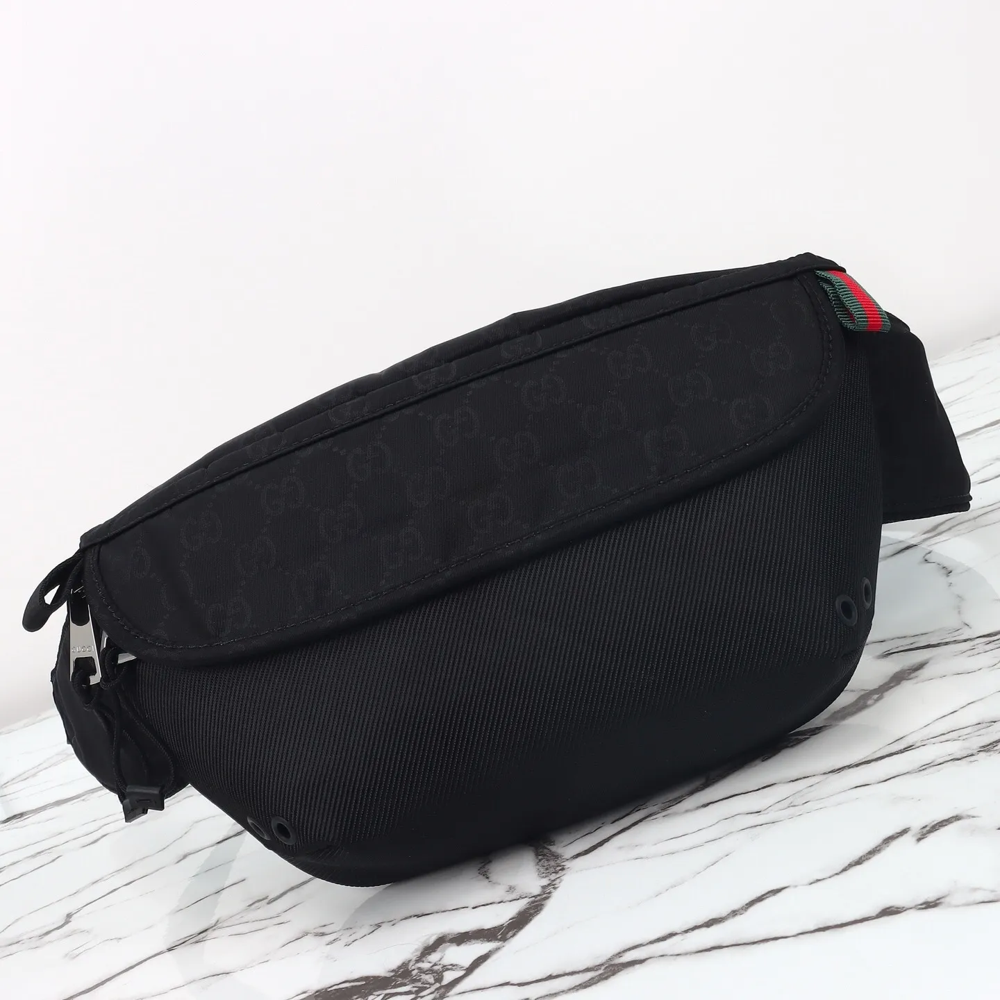 All categories 💚 Top version men’s bags 💚 GUCCI 2025 new GUCCI waist bag