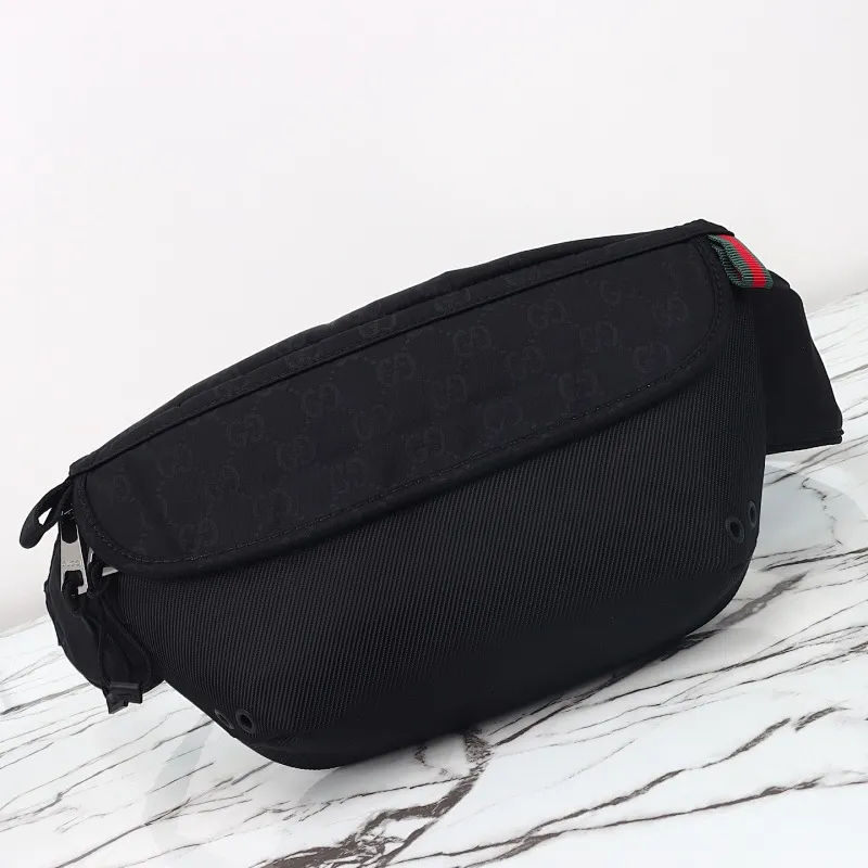 All categories 💚 Top version men’s bags 💚 GUCCI 2025 new GUCCI waist bag
