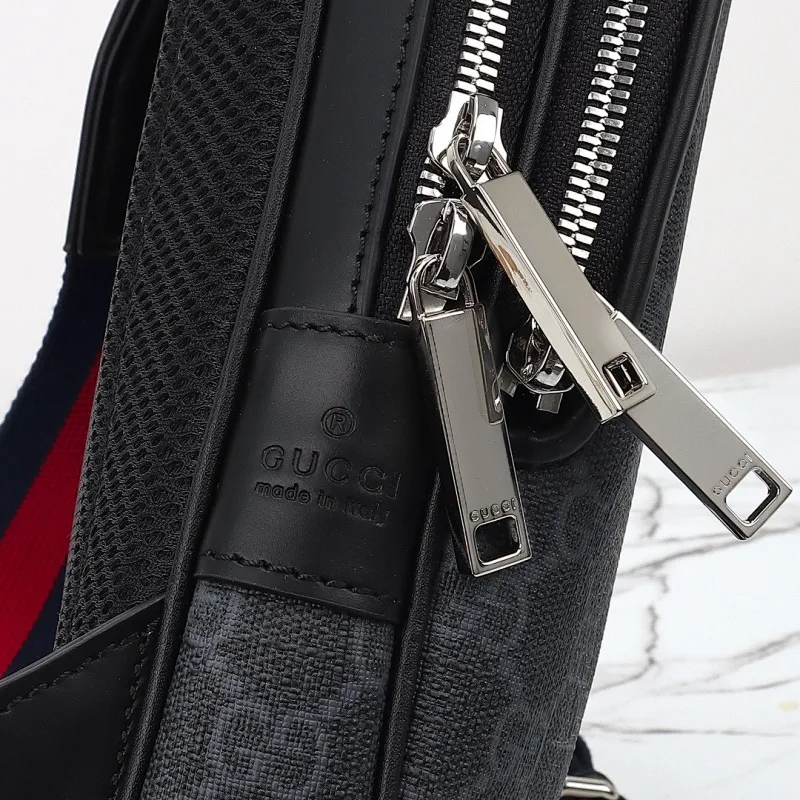 All categories 💚 Top version men’s bags 💚 GUCCI 2025 new GUCCI chest bag