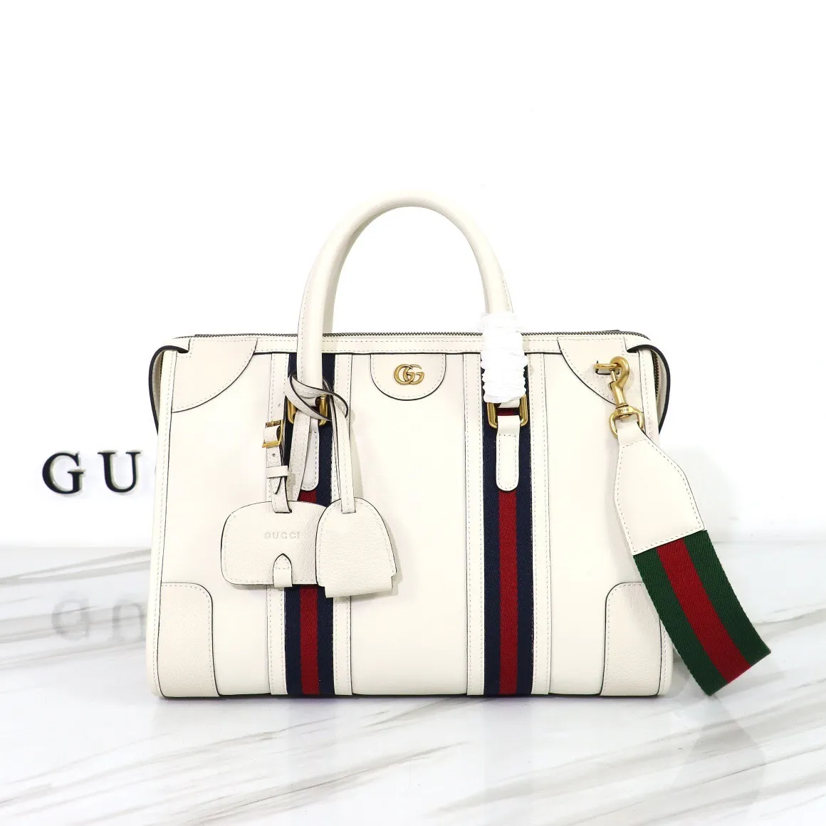 All categories 💚 Top version men’s bags 💚 GUCCI 2024 official website new GUCCI crossbody bag