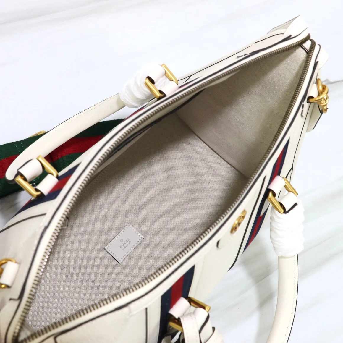 All categories 💚 Top version men’s bags 💚 GUCCI 2024 official website new GUCCI crossbody bag