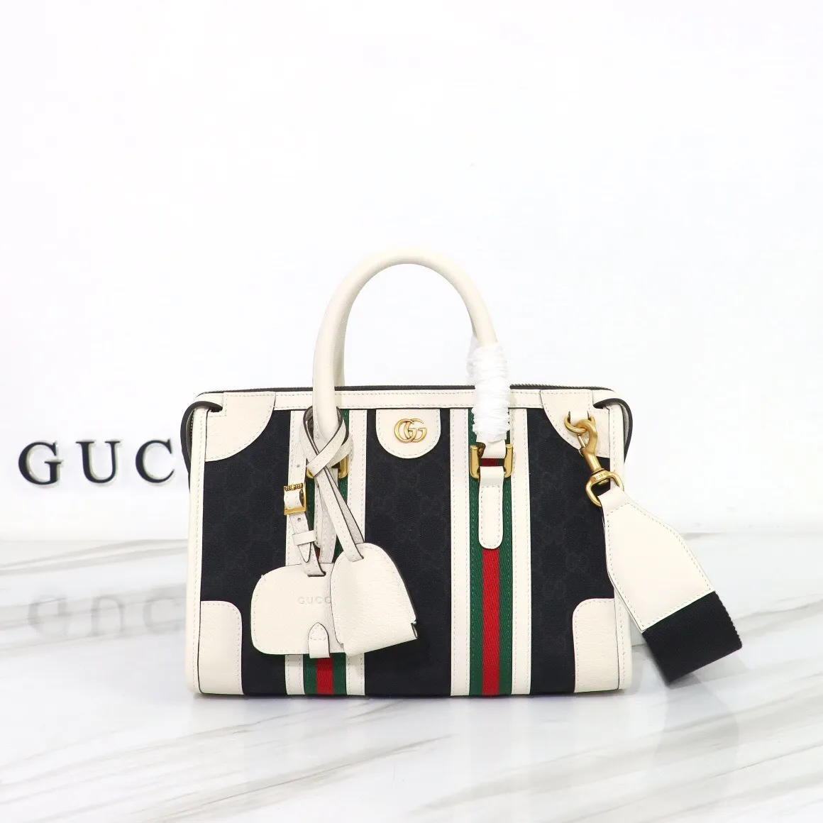 All categories 💚 Top version men’s bags 💚 GUCCI 2024 official website new GUCCI crossbody bag