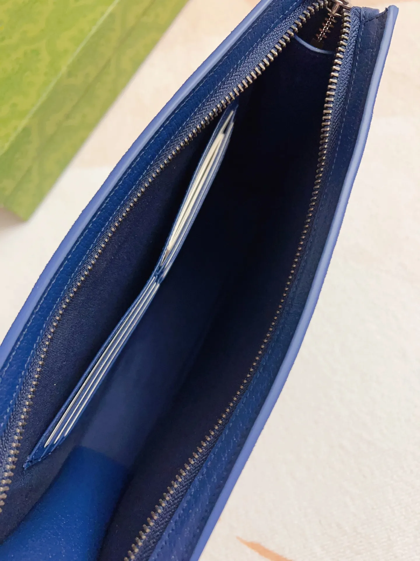 💰620 🇭🇺🇭🇺Counter quality, top original goods, series clutch bag, 🧬🧬 detachable wrist strap, 🧬🧬black PVC blue shipping style number 768255 size 18X26X6🧬🧬