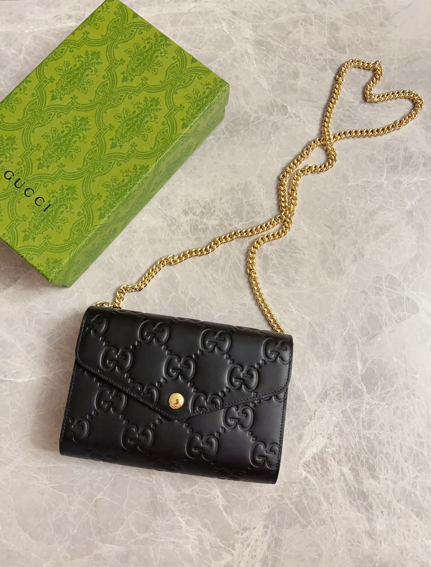 💰700🇭🇺🇭🇺gucci's latest chain bag, 🪅🪅counter quality, top-quality original goods, real photos! 🪅🪅Model number: 781555, gram color embossed, size: width 20X height 13X side width 6