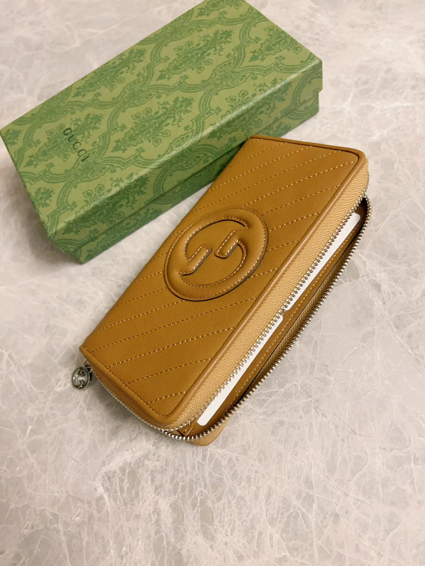 💰480🇭🇺🇭🇺Gucci Blondie series full zipper wallet Model: 760312 Size: 11 (length) x 19.5 (width) x 3cm (thickness) Color: brown/original leather. Made in Italy