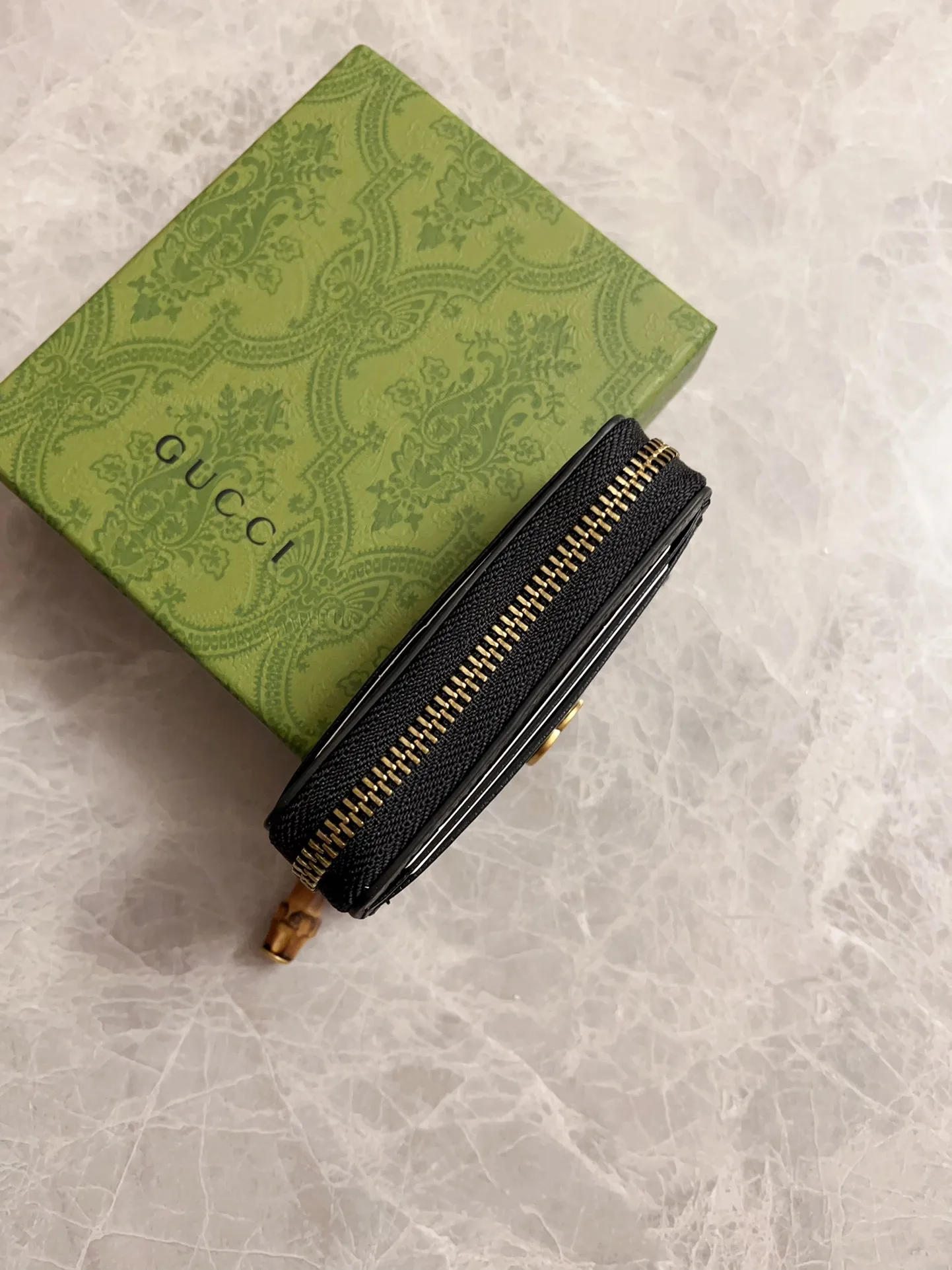 💰400🇭🇺🇭🇺GG Marmont series card holder has arrived! Exquisite and generous! Model: 739500 Dimensions: 11.5x9x2cm. Color: black/original leather.
