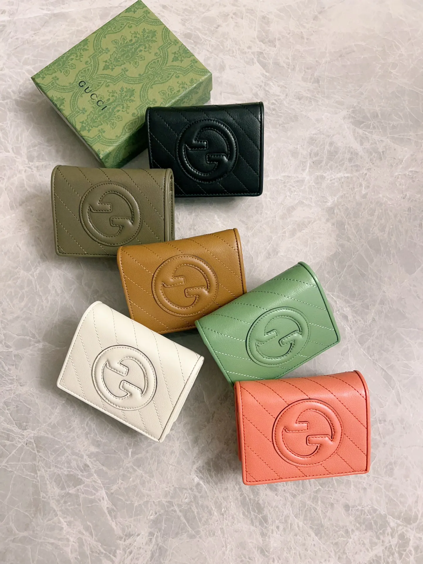 💰410 🇭🇺🇭🇺Gucci Blondie series card holder wallet Model: 760317 Size: 11x8.5x3cm (thick) Color: white, black, gray, brown, pink, green/original leather. Made in Italy