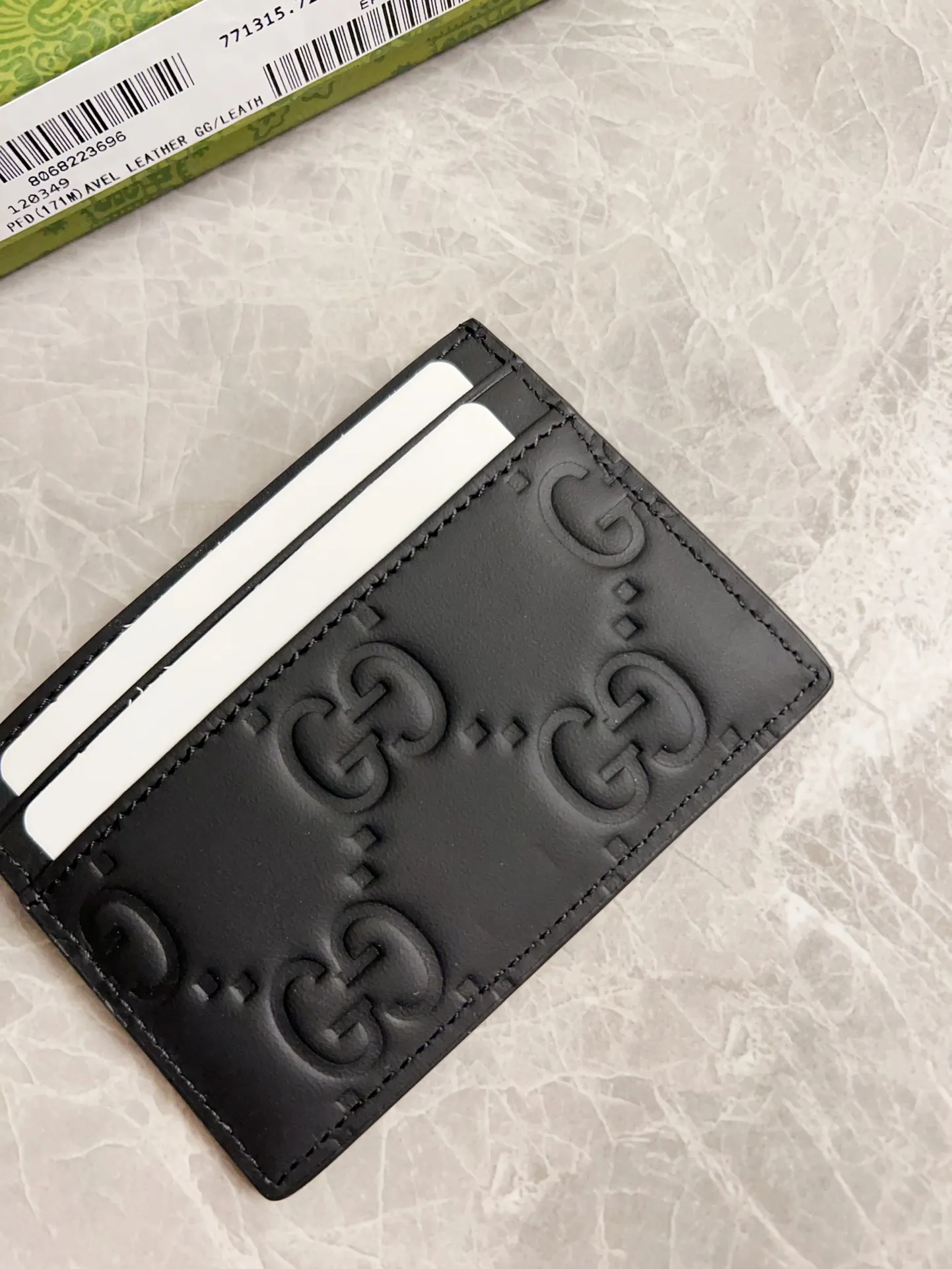 💰220🇭🇺🇭🇺gucci has launched a series of new men's models with original black rubber effect🎋🎋Model number: 771315, size: 11x6.8cm🎋🎋Counter quality, top original goods, real photos🎋🎋