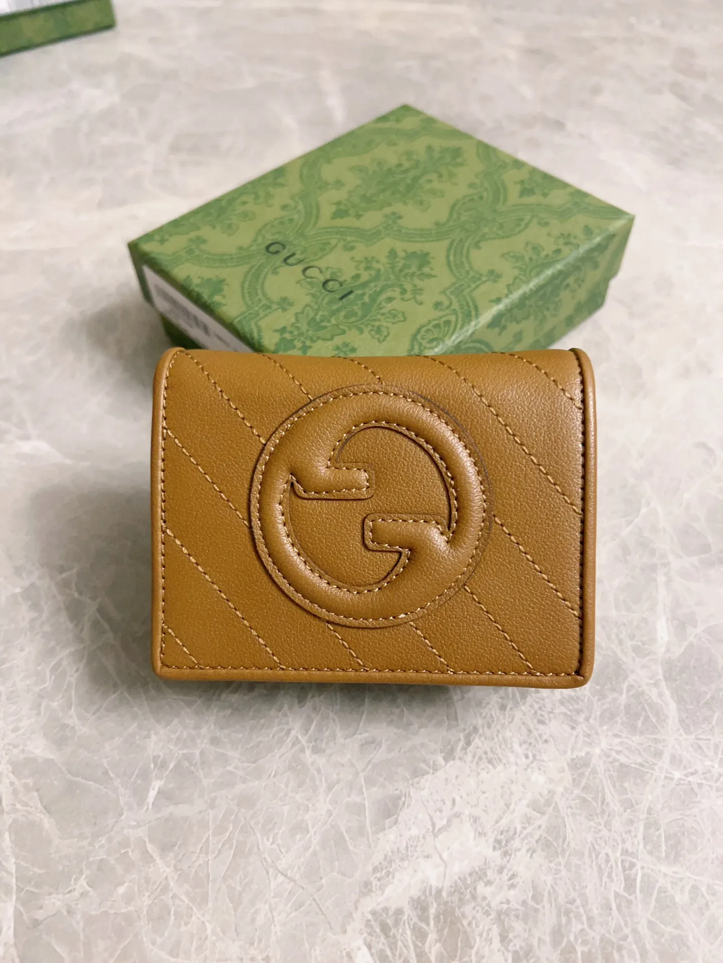 💰410 🇭🇺🇭🇺Gucci Blondie series card holder wallet Model: 760317 Size: 11x8.5x3cm (thick) Color: white, black, gray, brown, pink, green/original leather. Made in Italy