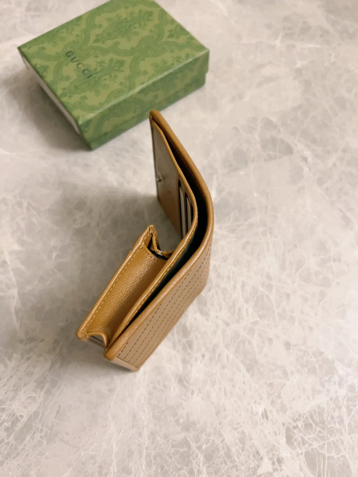 💰410 🇭🇺🇭🇺Gucci Blondie series card holder wallet Model: 760317 Size: 11x8.5x3cm (thick) Color: white, black, gray, brown, pink, green/original leather. Made in Italy