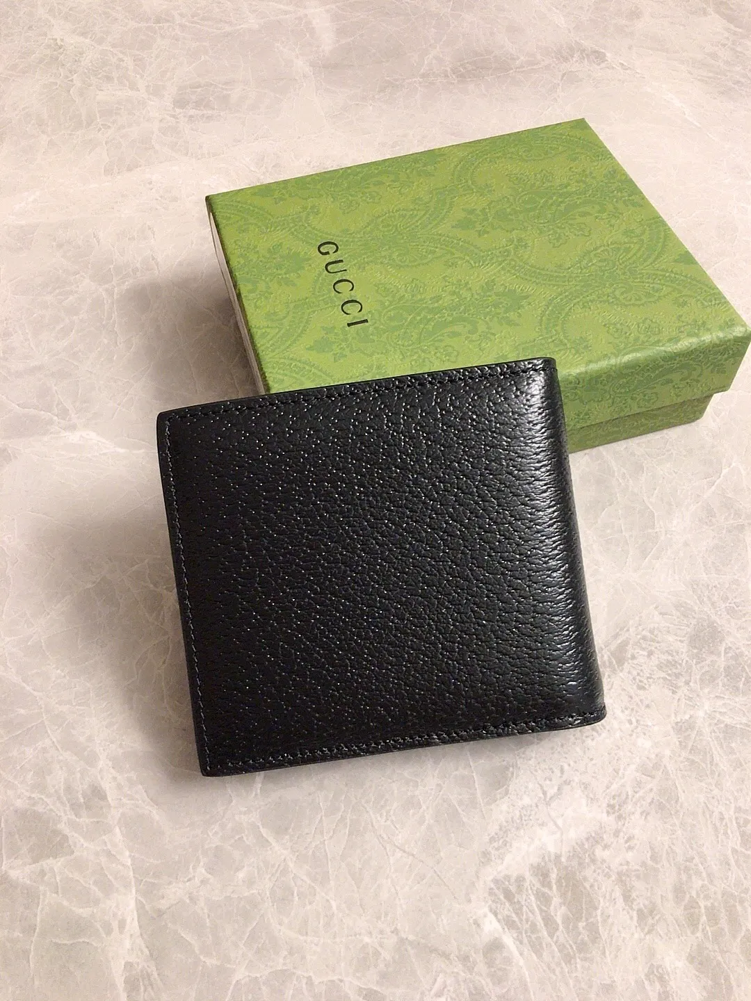 💰280🇭🇺🇭🇺The latest version of the GG marmont short wallet at the counter🚇🚇Model: 428726, Color: Gram, Bronze Double G logo🚇🚇Imported original pig grain leather is perfect to the extreme,🚇🚇Exclusive real-life photos 🚇🚇Size: 11x9x1.5cm