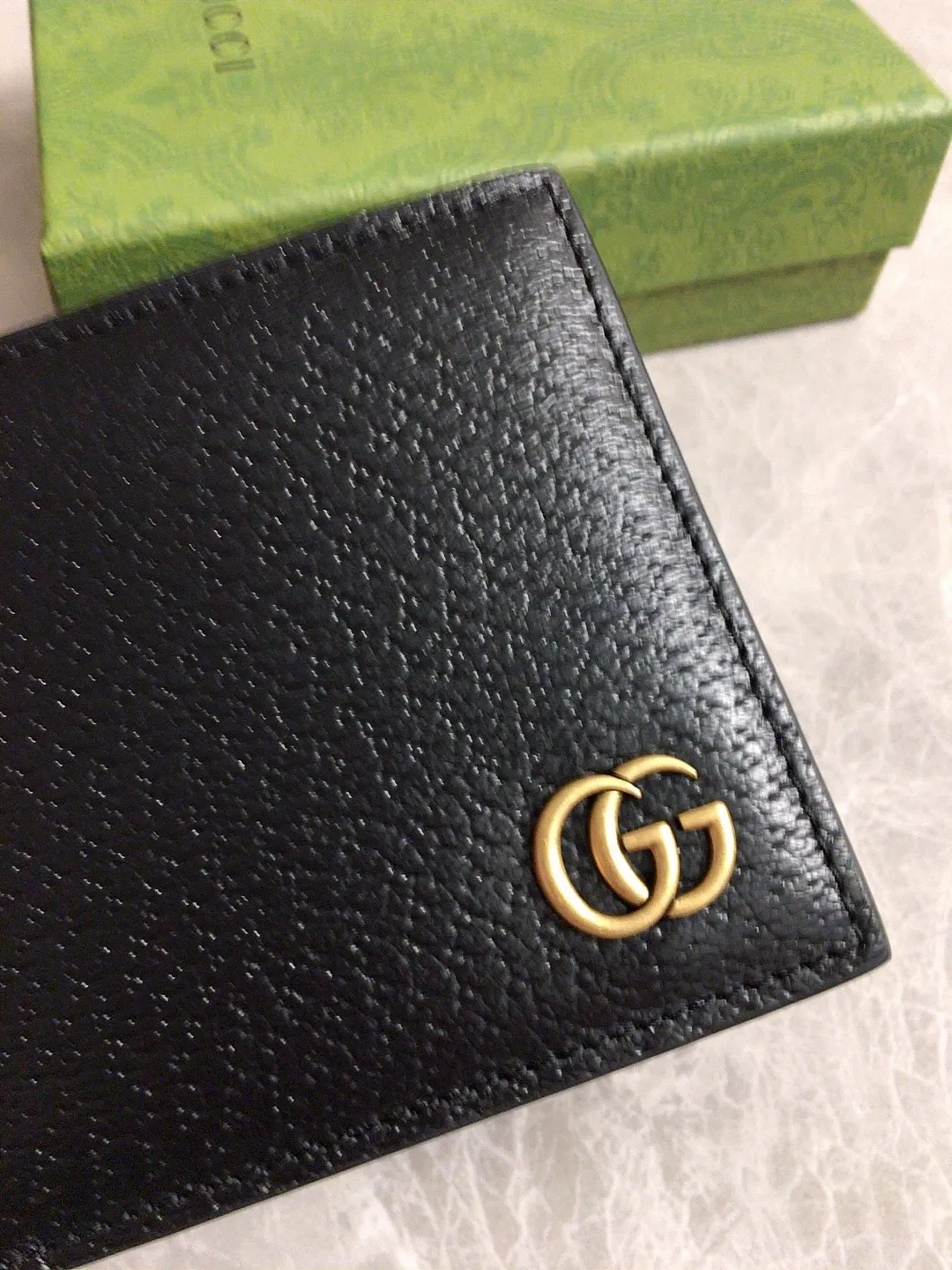 💰280🇭🇺🇭🇺The latest version of the GG marmont short wallet at the counter🚇🚇Model: 428726, Color: Gram, Bronze Double G logo🚇🚇Imported original pig grain leather is perfect to the extreme,🚇🚇Exclusive real-life photos 🚇🚇Size: 11x9x1.5cm
