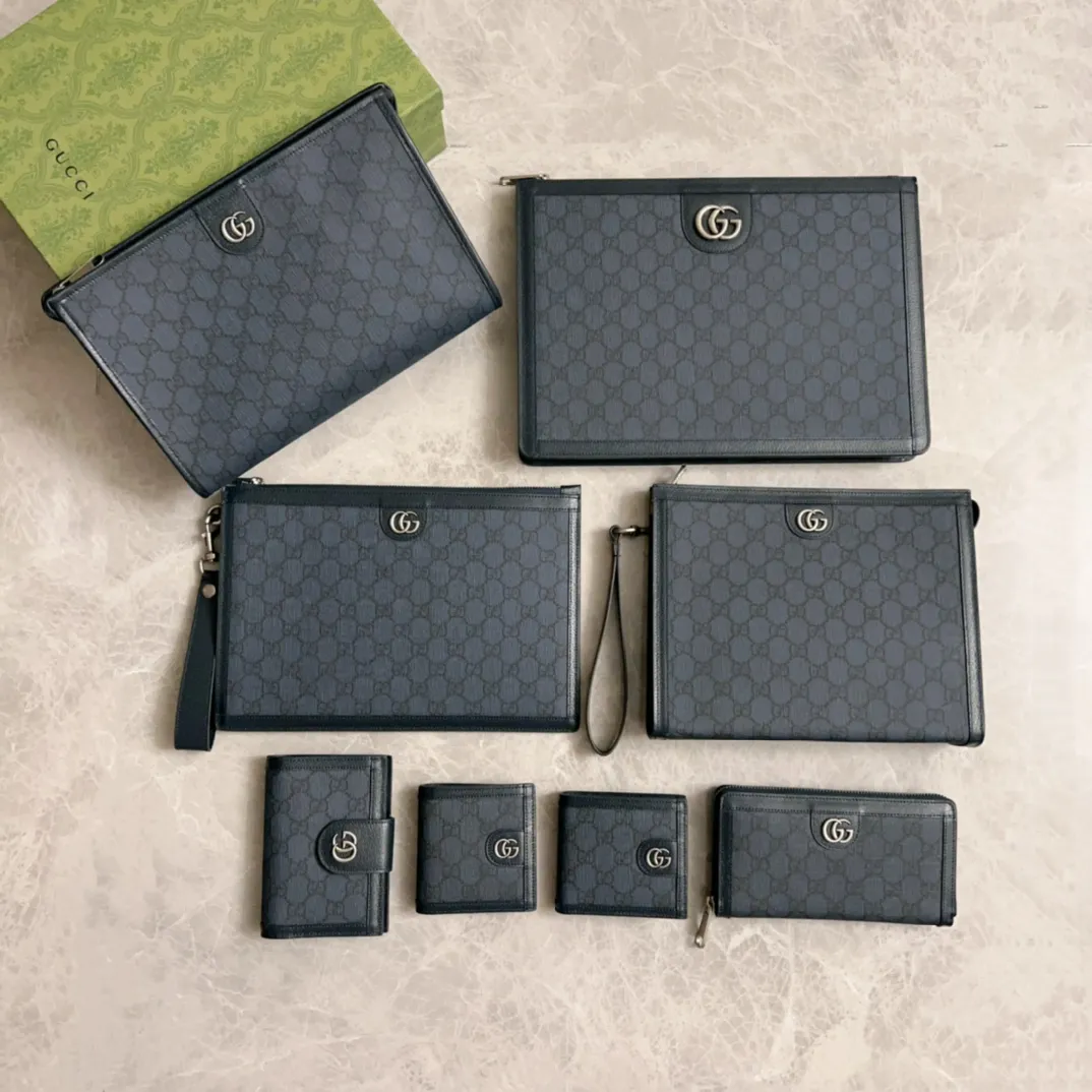 💰300🇭🇺🇭🇺GucciO’s latest phidia series short wallet, Ophidia series items have endless retro feelings. Dark blue GG Supreme canvas, dark blue cowhide piping, palladium tone accessories Double G Model: 597609 (insert card on one side and coin pocket on the other) Size: 12x 9.5cm Color: dark blue/pvc.