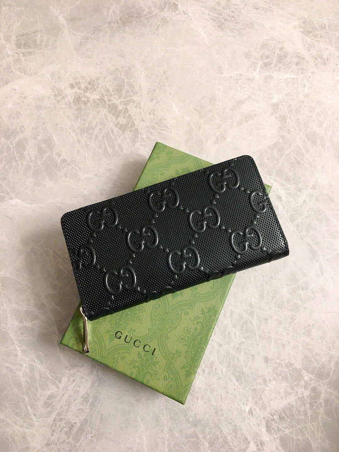 💰420 🇭🇺🇭🇺gucci~2020 early autumn new wallet🧼🧼GG original factory cowhide cleverly integrated into punching and brand logo double G embossing🧼🧼Highlights extraordinary design quality, simple and elegant, super large capacity, very practical🧼🧼Photo taken in person, model: 625558, color: Gram leather, size: 19.5×10×2.5cm