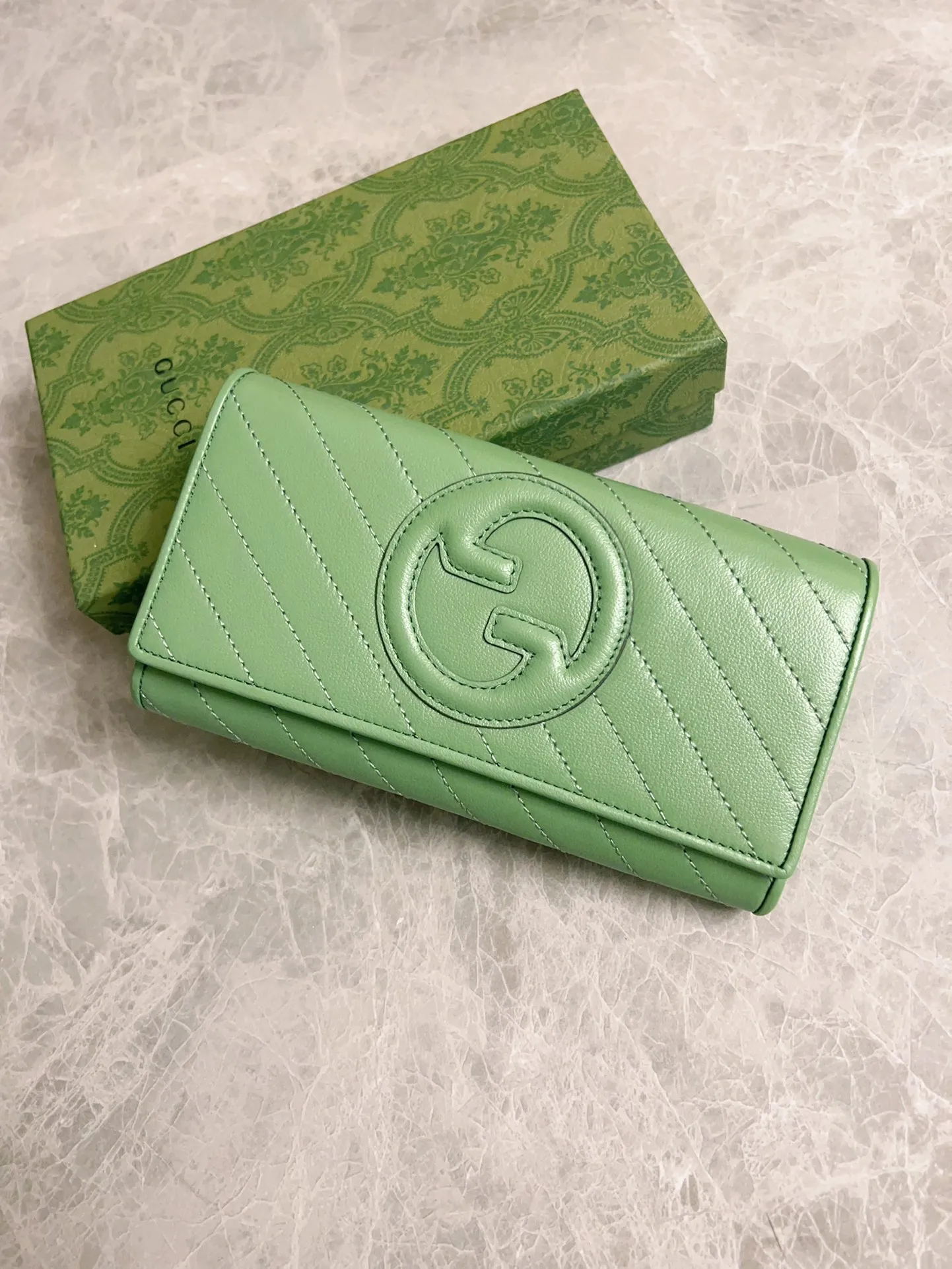 💰480🇭🇺🇭🇺Gucci Blondie series full zipper wallet Model: 760302 Size: 19.5x11x3cm (thick) Color: white, black, gray, brown, pink, green/original leather. Made in Italy