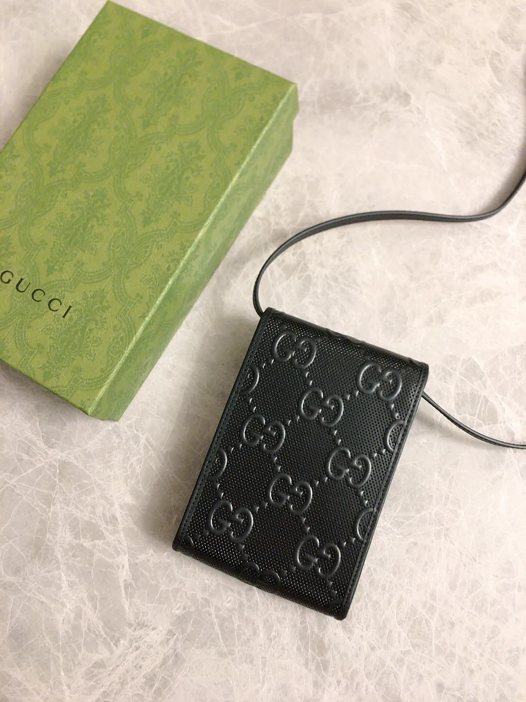 💰560🇭🇺🇭🇺gucci~2020 early autumn new style~Mobile phone bag 🧼🧼GG original factory cowhide cleverly integrated into punching holes and brand logo double G embossing🧼🧼Highlight the extraordinary design quality, simple and elegant, super large capacity, fashionable must-have item! Very practical🧼🧼Real shot, model: 625571, color: Kepi, size: 18×11×3.5cm