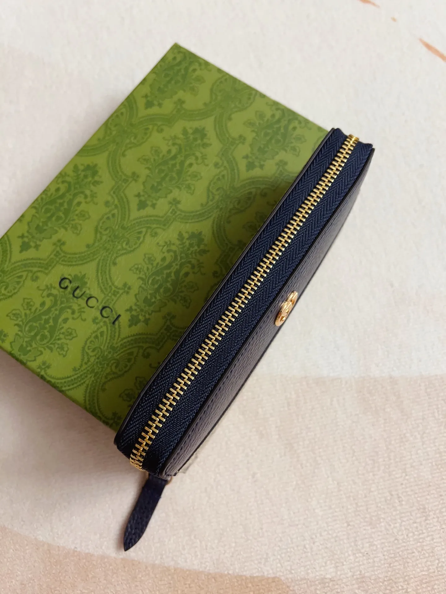 💰420🇭🇺🇭🇺gucci new product! Using imported original leather and imported thread,‼ ️The new Ophidia series❣ Made of calfskin imported from Italy, equipped with classic double G hardware, a new style and contour support are now available. A structural shape in which the inner side is divided into intervals. 😘Made from top overseas hardware, 💍Model: 456117, Color: Blue PVC, Size: W19xH10xD2.5cm