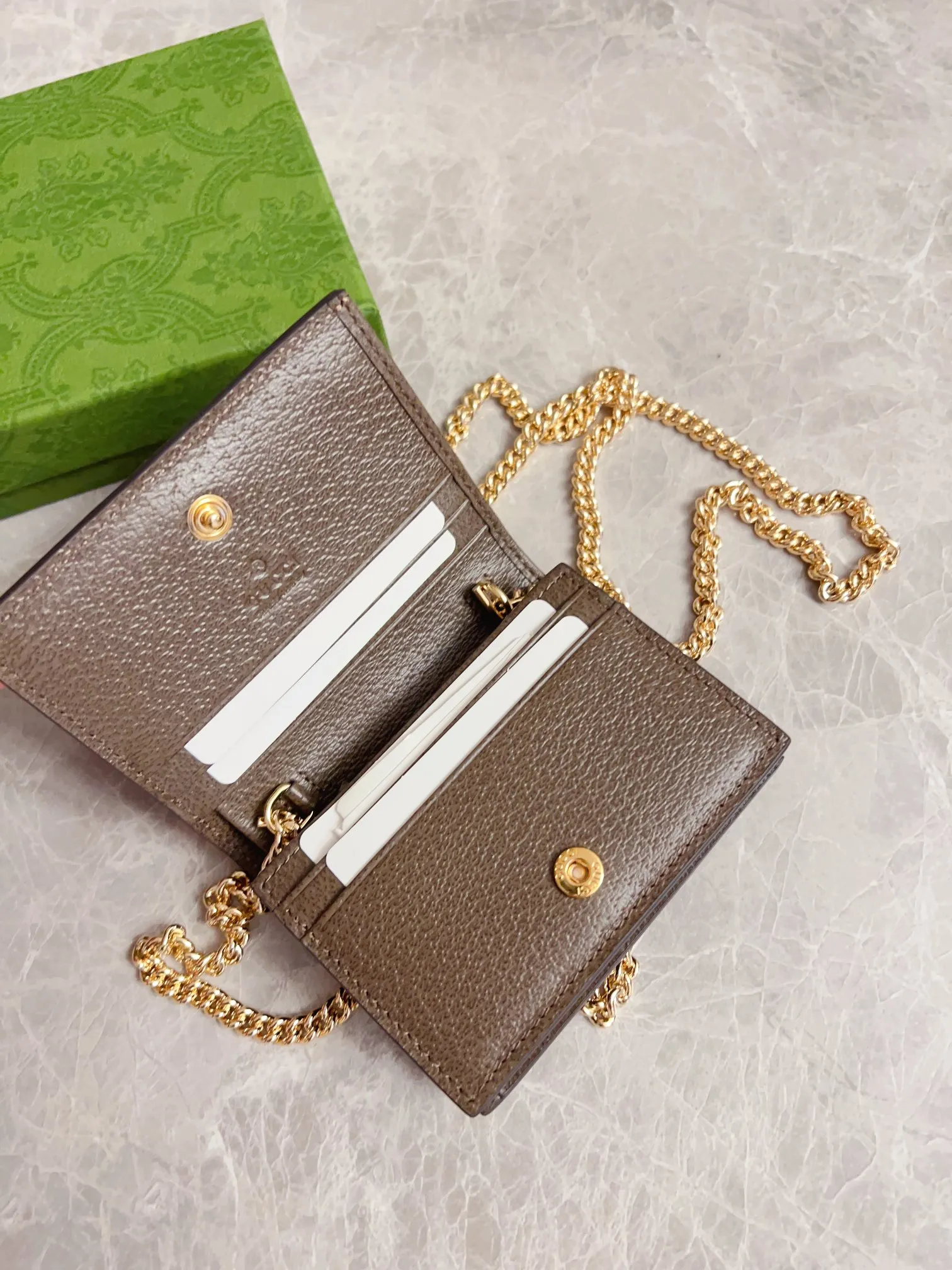 💰440🇭🇺🇭🇺 The official website is synchronized with the new model! Ophidia series~Chain short card holder/wallet🏴 char holder / wallet 🏴 char holder 🏴 char holder / wallet 🏴 char holder 🏴 char holder / wallet Supreme high-grade PVC fabric🏴‍awncharnbar 🏴awngatha