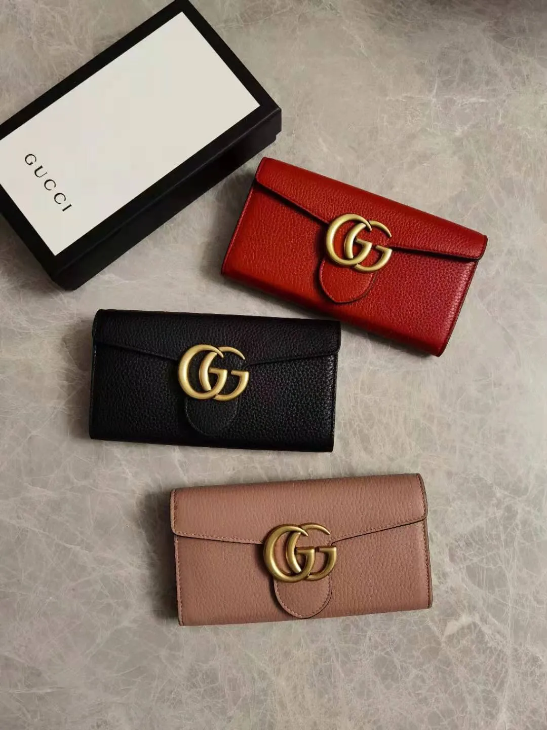 💰 420 🇭🇺🇭🇺Original product! The latest model in the counter, 🦄🦄Top imported first-layer textured cowhide^_^24K high temperature electroplating hardware^_^Perfect stitching 🦄🦄Comparable to genuine products🦄🦄Model number: 400586 Color: black, nude pink, bright red, size: 19.5-10-2.5cm