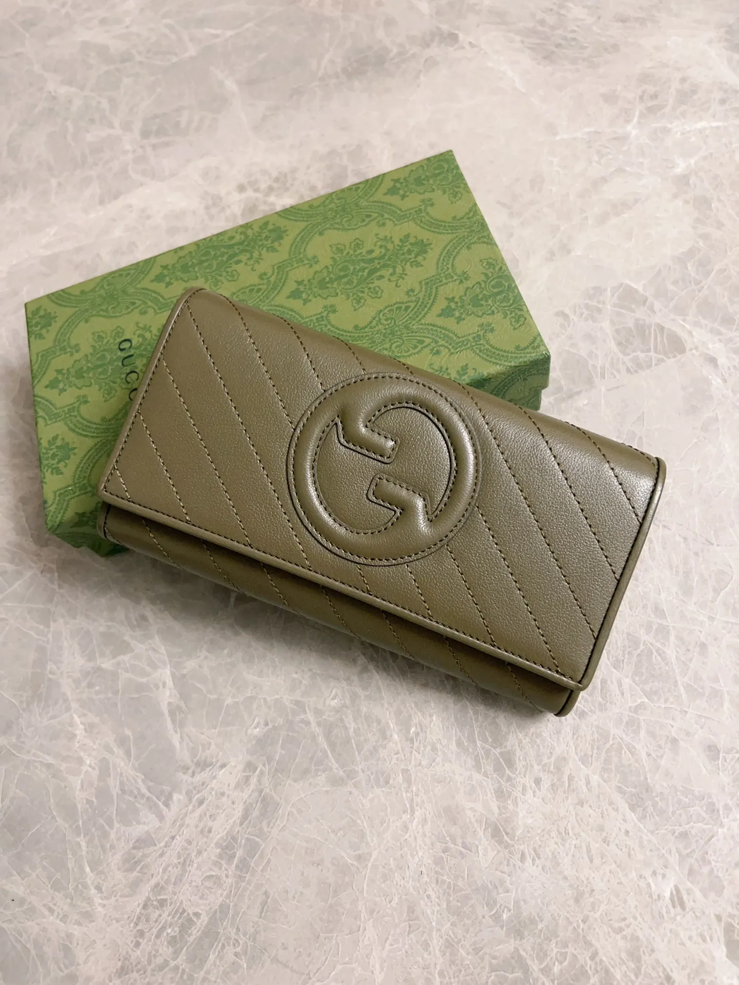 💰480🇭🇺🇭🇺Gucci Blondie series full zipper wallet Model: 760302 Size: 19.5x11x3cm (thick) Color: white, black, gray, brown, pink, green/original leather. Made in Italy