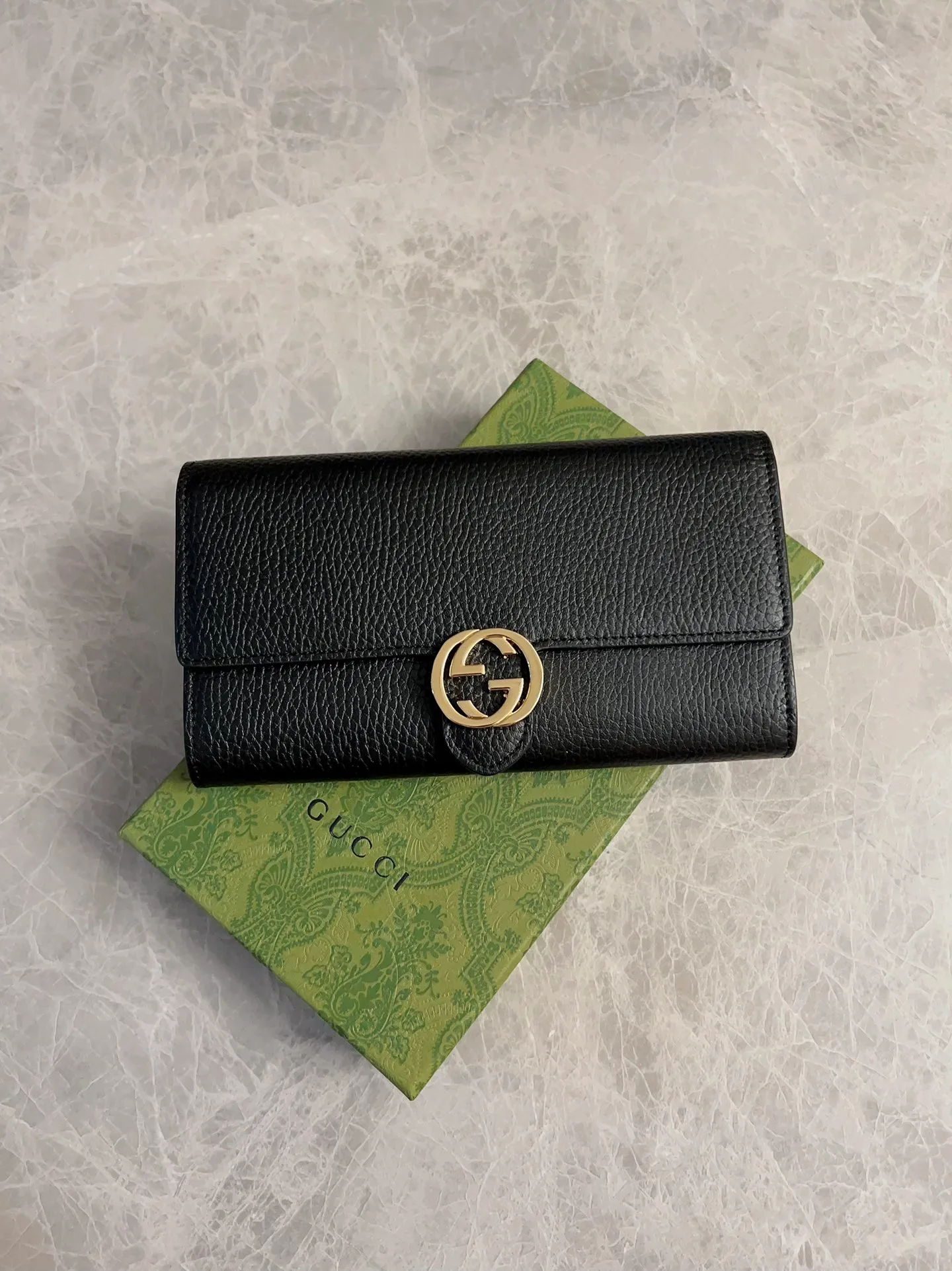 💰440 🇭🇺🇭🇺The latest model Original Ferrari leather ~ Pressed GⓂ️Ⓜ️Original double G hardware Ⓜ️Ⓜ️Exquisite oil edges! Model: 615524, Size: 19x10x2.5cm, Color: Grain