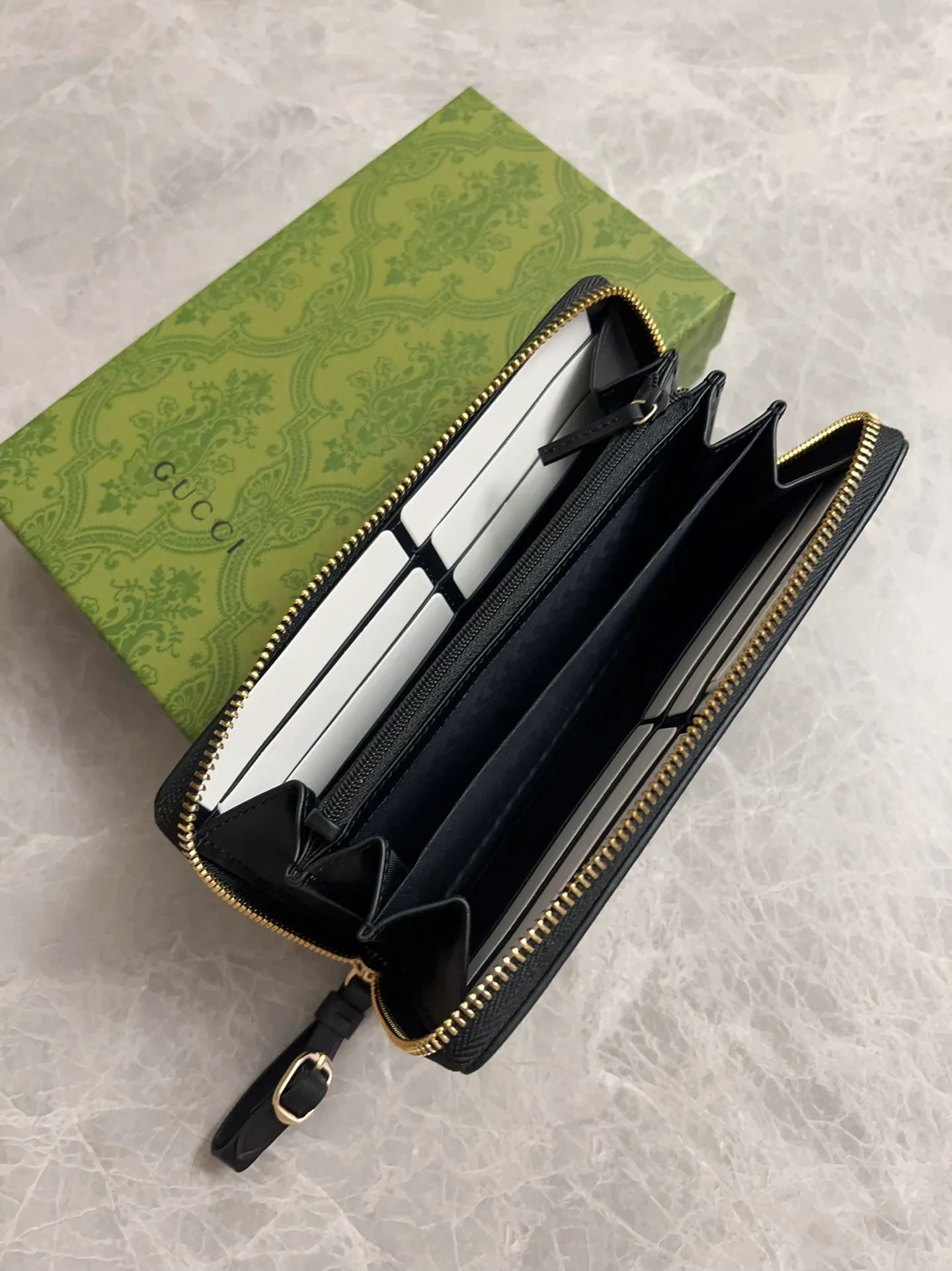 💰460 🇮🇹🇮🇹Gucci’s latest GG Supreme premium PVC with original cowhide leather wallet🌾🌾Model: 821803, size: 19×10x2.5cm