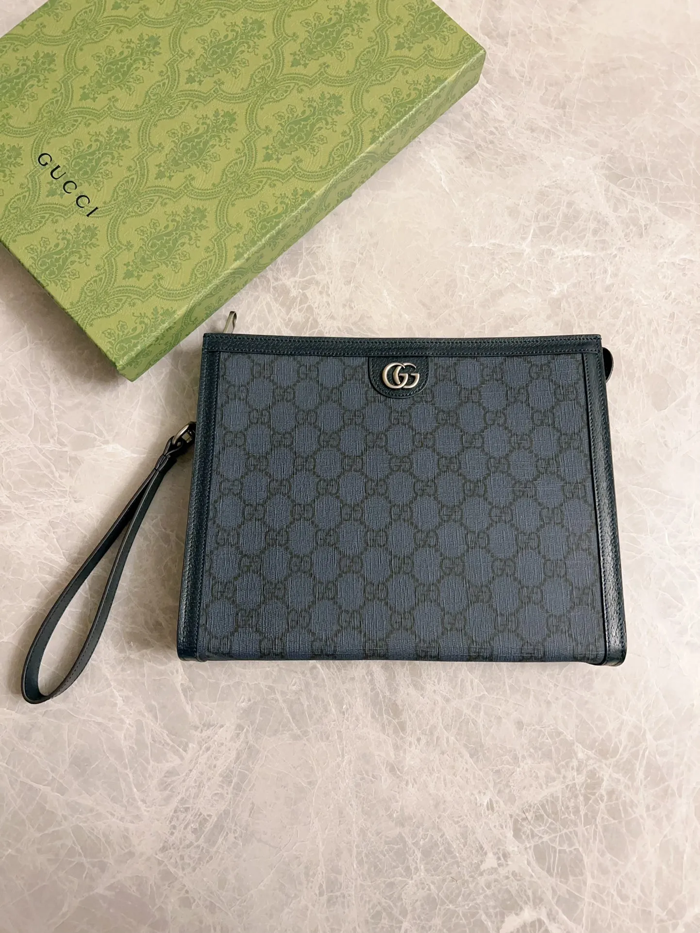 💰620 🇭🇺🇭🇺Ophidia series clutch, 🧬🧬dark blue GG with gray leather🧬🧬removable wrist strap, cotton and linen lining, 🧬🧬style number 760243 gray, size 18X26X6🧬🧬