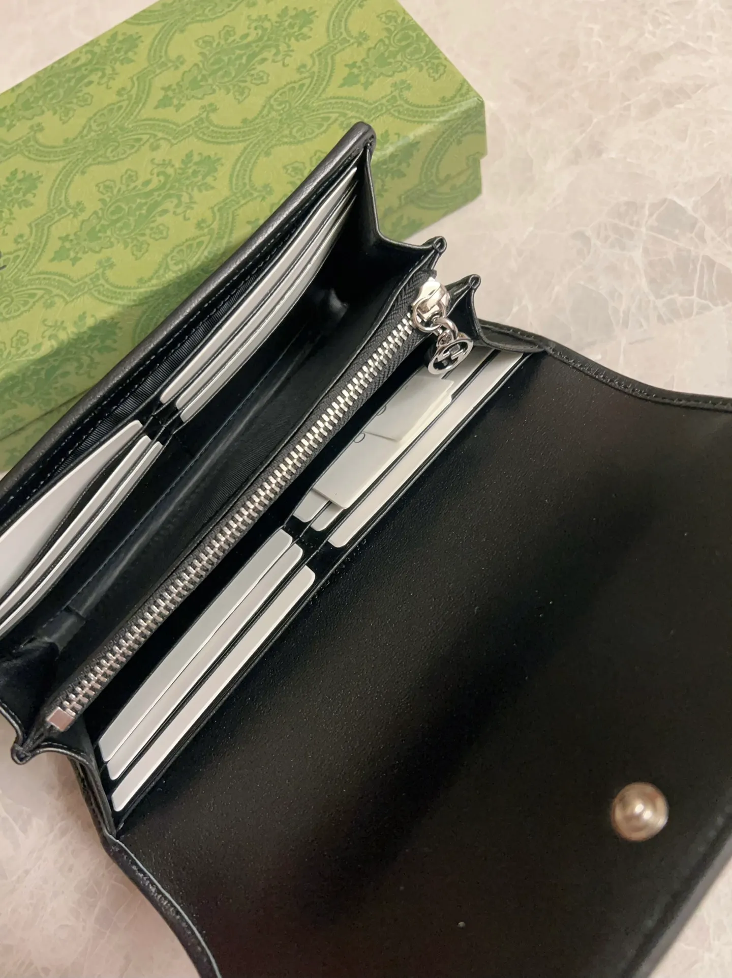 💰480🇭🇺🇭🇺Gucci Blondie series full zipper wallet Model: 760302 Size: 19.5x11x3cm (thick) Color: white, black, gray, brown, pink, green/original leather. Made in Italy