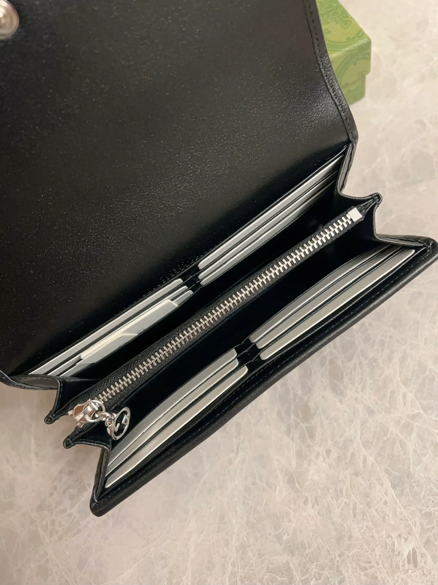 💰480🇭🇺🇭🇺Gucci Blondie series full zipper wallet Model: 760302 Size: 19.5x11x3cm (thick) Color: white, black, gray, brown, pink, green/original leather. Made in Italy